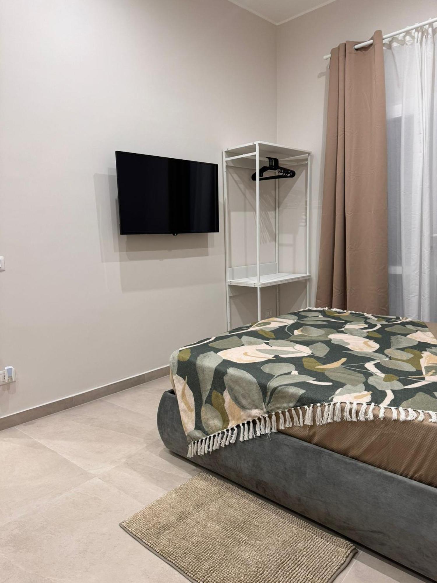 Ninas Home Airport Катания Экстерьер фото